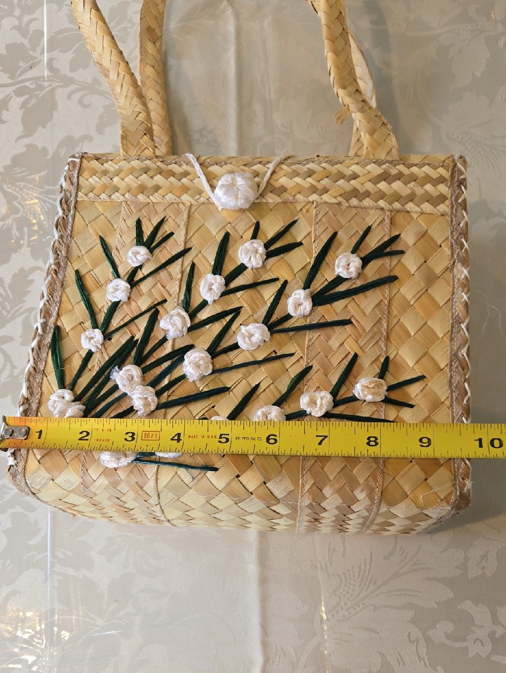 Handwoven Straw Tote Bag with White Rosette Embroidery - Picture 8 of 14